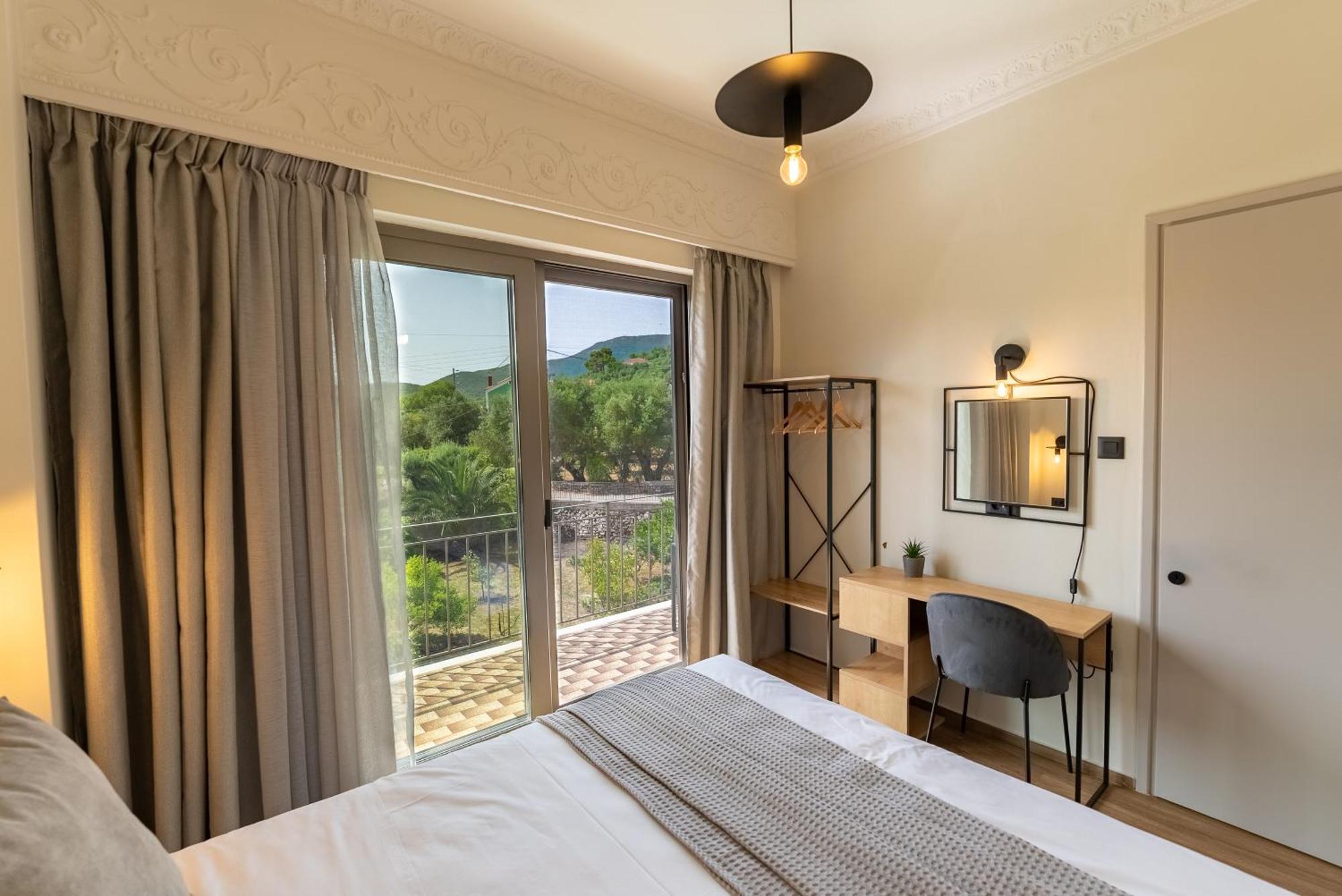 Ithaca Residence Ваті Екстер'єр фото