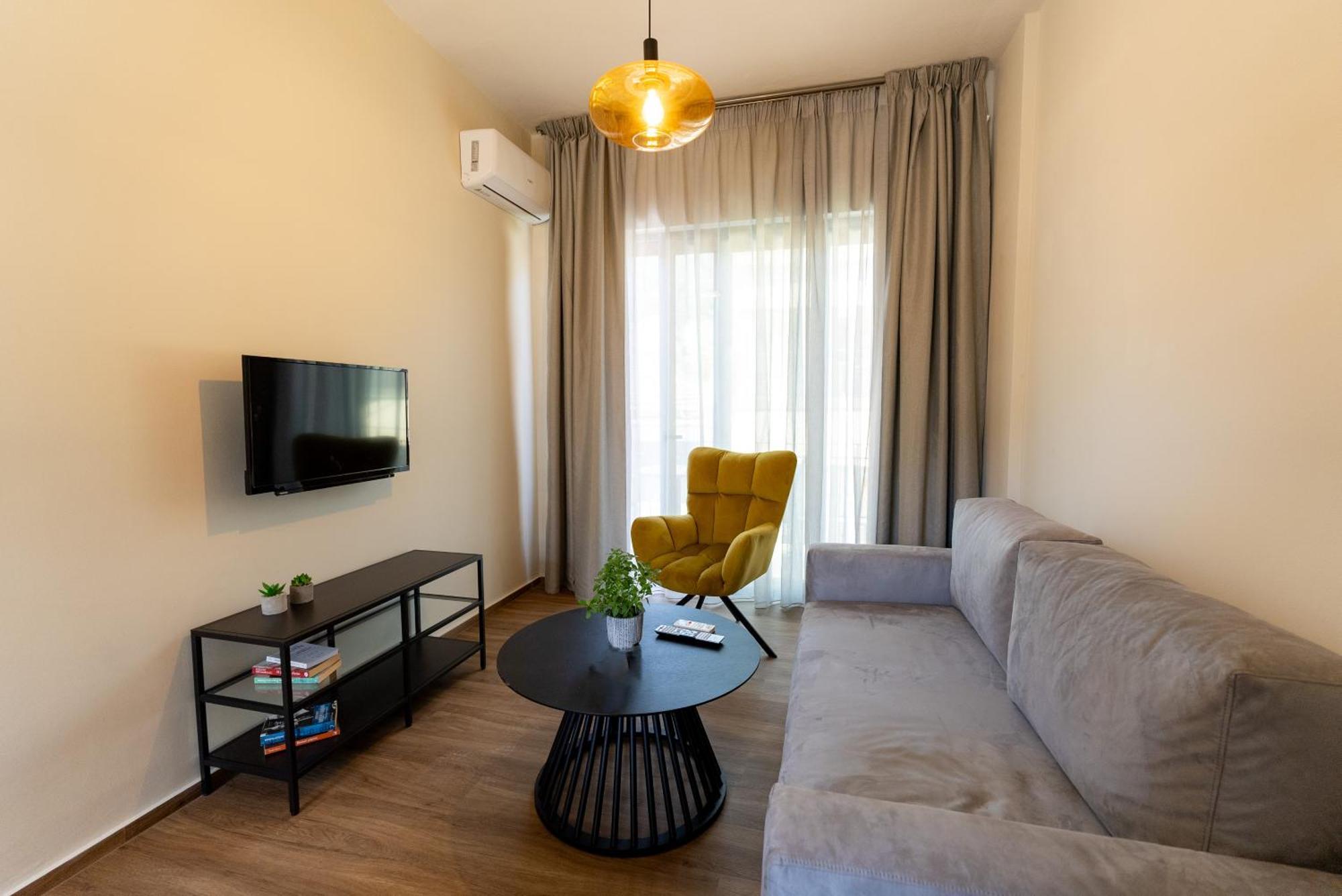 Ithaca Residence Ваті Екстер'єр фото